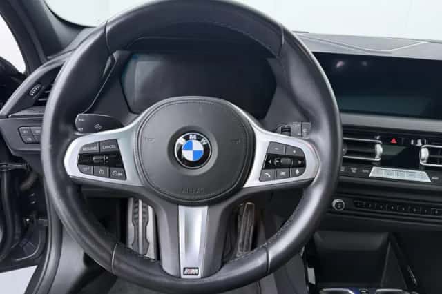 BMW 1-Serie (2022) thumbnail 2