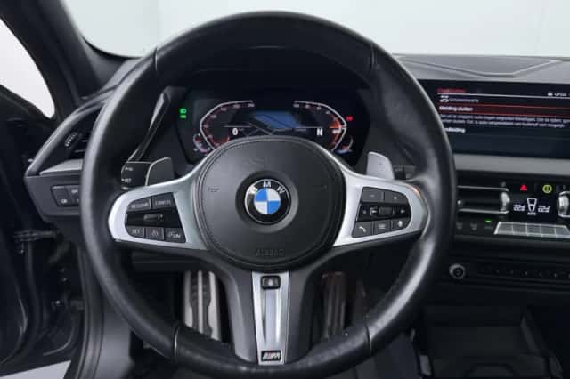 BMW 1-Serie (2021) thumbnail 2