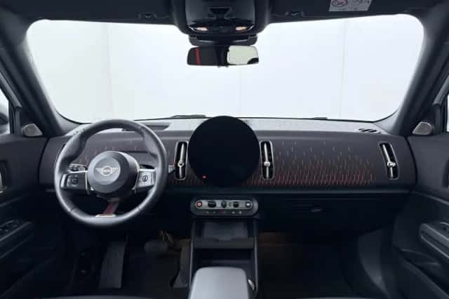 MINI Countryman (2025) thumbnail 5