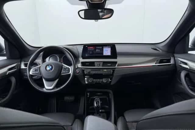 BMW X1 (2019) thumbnail 5