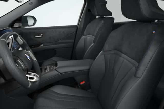BMW iX3 (2026) thumbnail 4
