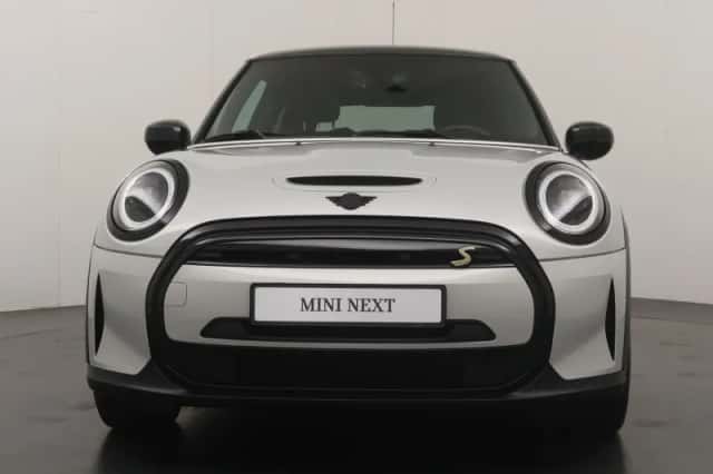 MINI Electric (2021) thumbnail 6