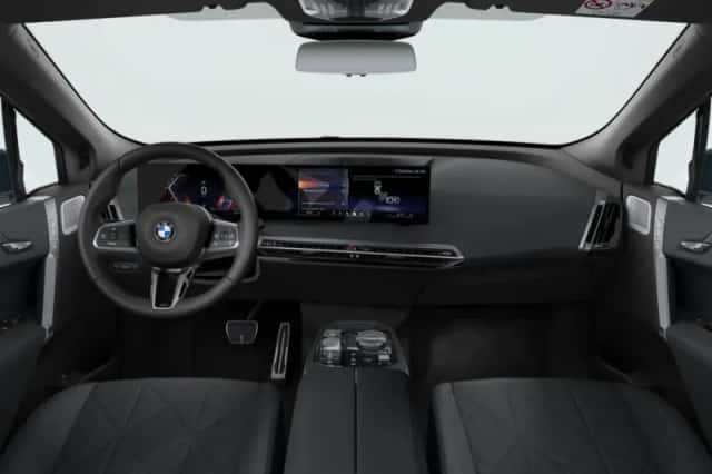 BMW iX (2026) thumbnail 3