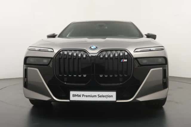 BMW 7-Serie (2025) thumbnail 6