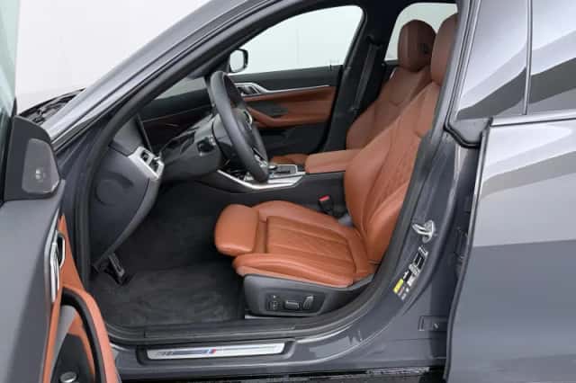 BMW i4 (2026) thumbnail 4