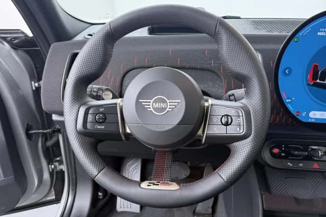 MINI Countryman (2026) thumbnail 2