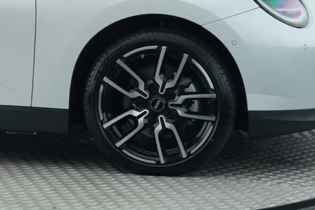 MINI Mini Electric (2026) thumbnail 4
