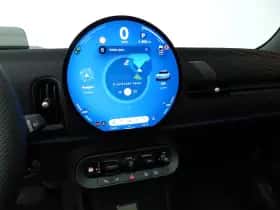 MINI Cooper (2025) thumbnail 12
