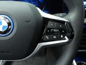 BMW i4 (2025) thumbnail 15