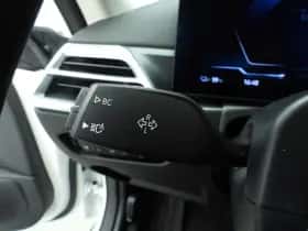 BMW i4 (2025) thumbnail 23