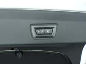BMW i4 (2025) thumbnail 37