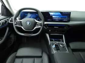 BMW i4 (2025) thumbnail 10