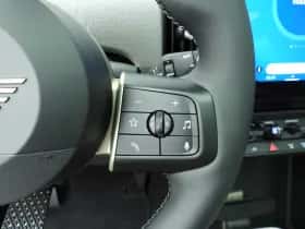 MINI Cooper (2025) thumbnail 13