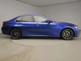 BMW 3-Serie (2024) thumbnail 4