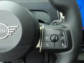 MINI Countryman (2025) thumbnail 15