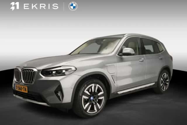 BMW X3 (2024) thumbnail 1