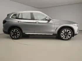 BMW X3 (2024) thumbnail 4