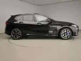 BMW 1-Serie (2024) thumbnail 4