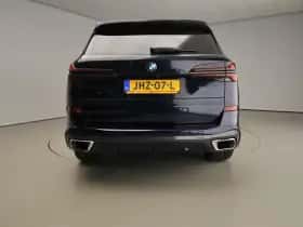 BMW X5 (2025) thumbnail 3