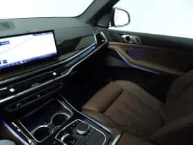 BMW X5 (2025) thumbnail 46