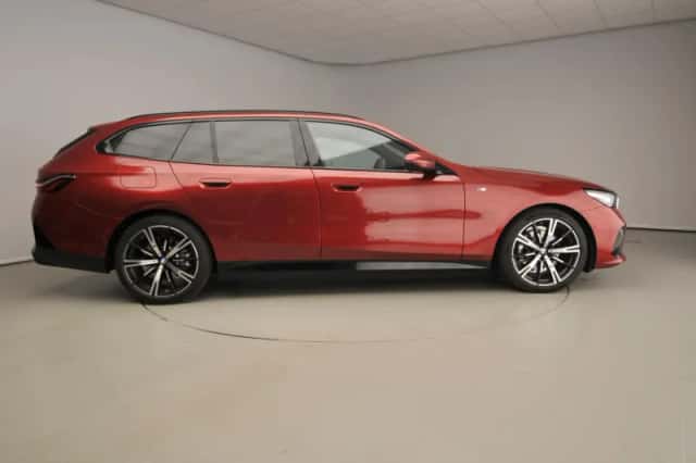 BMW 5-Serie (2025) thumbnail 4