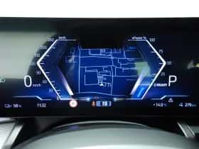 BMW i5 (2025) thumbnail 12