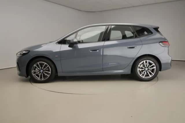 BMW 2-Serie (2025) thumbnail 2