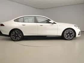 BMW 5-Serie (2025) thumbnail 4