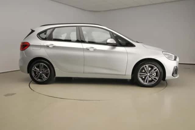BMW 2-Serie (2021) thumbnail 3