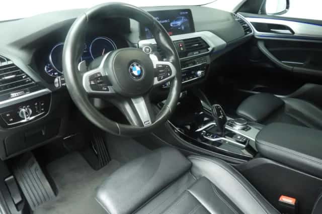 BMW X4 (2019) thumbnail 6