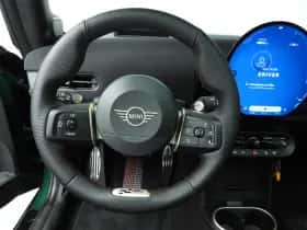 MINI Cooper (2025) thumbnail 7