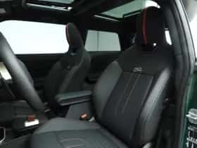 MINI Cooper (2025) thumbnail 8