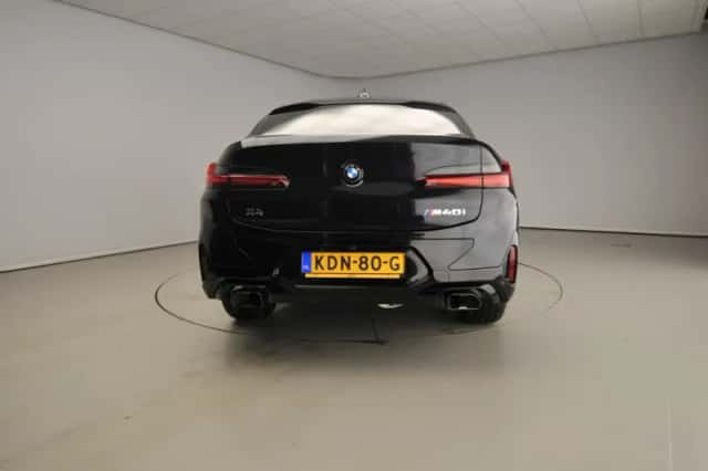 BMW X4 (2026) thumbnail 3