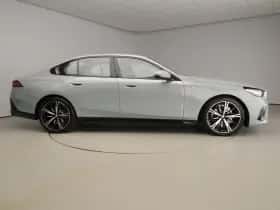BMW 5-Serie (2025) thumbnail 4