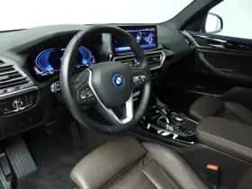 BMW X3 (2023) thumbnail 6