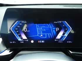 BMW iX1 (2025) thumbnail 12