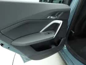 BMW iX1 (2025) thumbnail 17