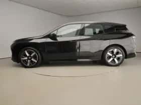 BMW iX (2025) thumbnail 2