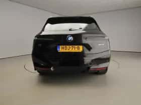 BMW iX (2025) thumbnail 3