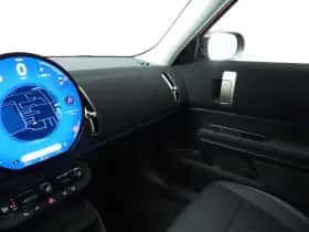 MINI Countryman (2024) thumbnail 32