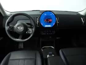 MINI Countryman (2024) thumbnail 10