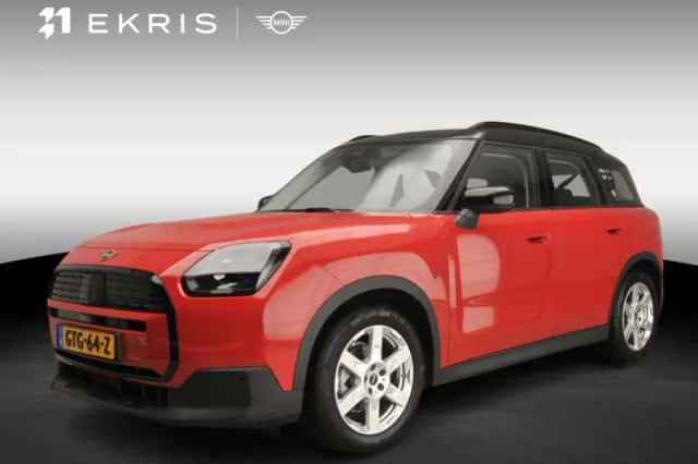 MINI Countryman (2024) thumbnail 1