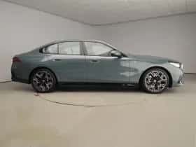 BMW 5-Serie (2025) thumbnail 4