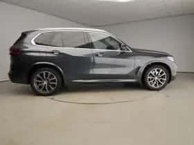 BMW X5 (2021) thumbnail 4
