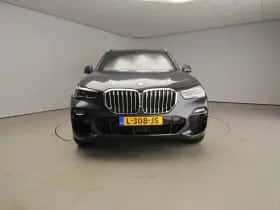 BMW X5 (2021) thumbnail 5