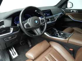 BMW X5 (2021) thumbnail 6