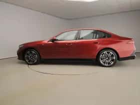 BMW 5-Serie (2025) thumbnail 2