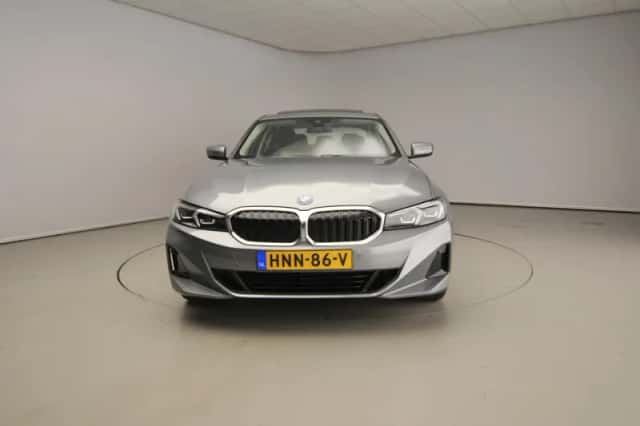 BMW 3-Serie (2025) thumbnail 5