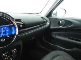 MINI Clubman (2021) thumbnail 34