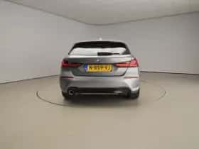 BMW 1-Serie (2022) thumbnail 3
